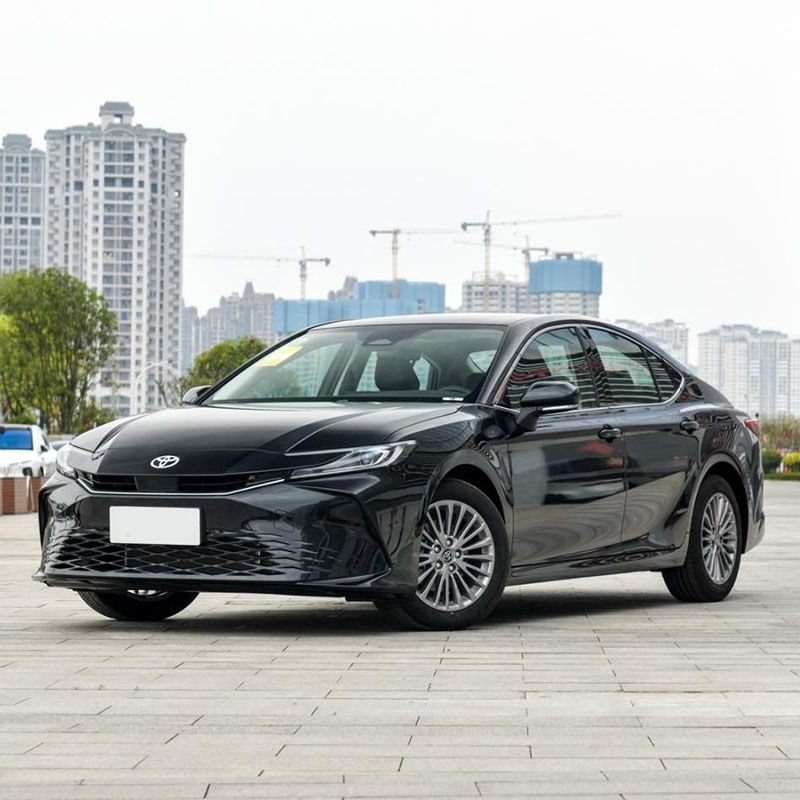 Toyota Camry Béngsin Sedan